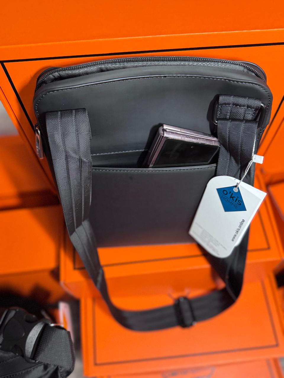 HESHE Okis Bags Collection 240*60*275 Leather Cross Body Bag Black (OK30250509)