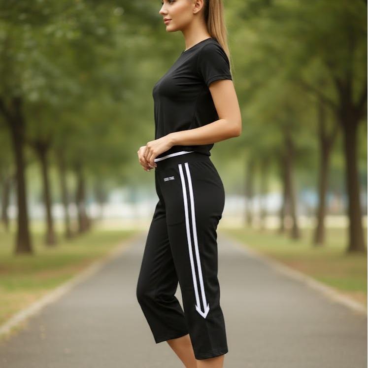 FP68008 Women's Classic Cotton Capri Pants with White & Yellow Sides Lining