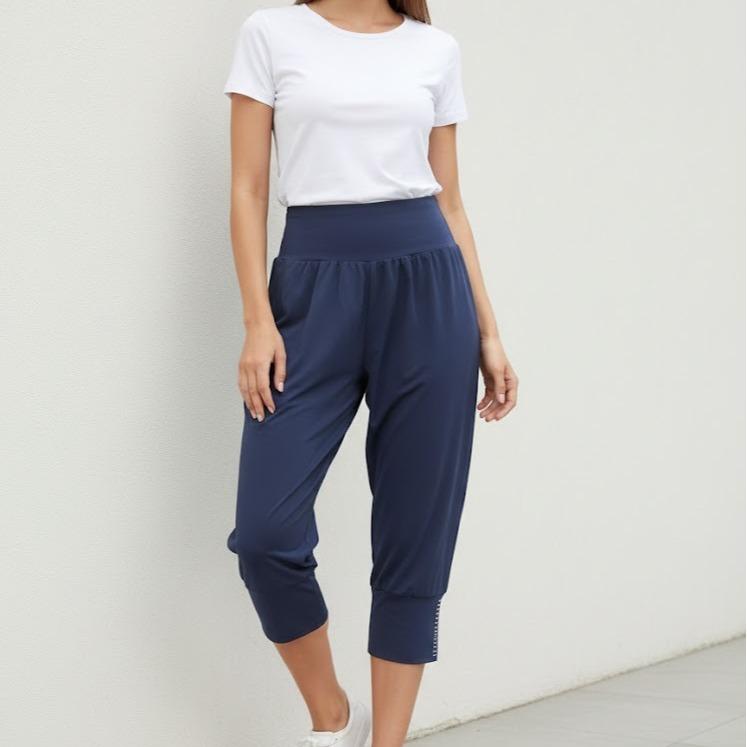 FPF019 Women's Classic Cotton Capri Pants with Bottom Side Beads