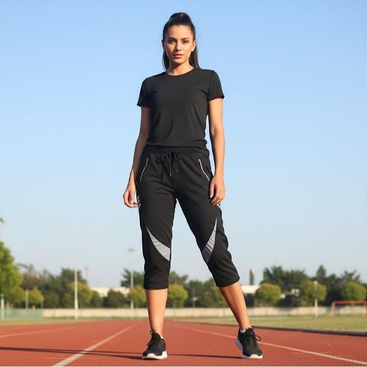 FP9174-7 Women's Classic Cotton Capri Pants with Silver Design