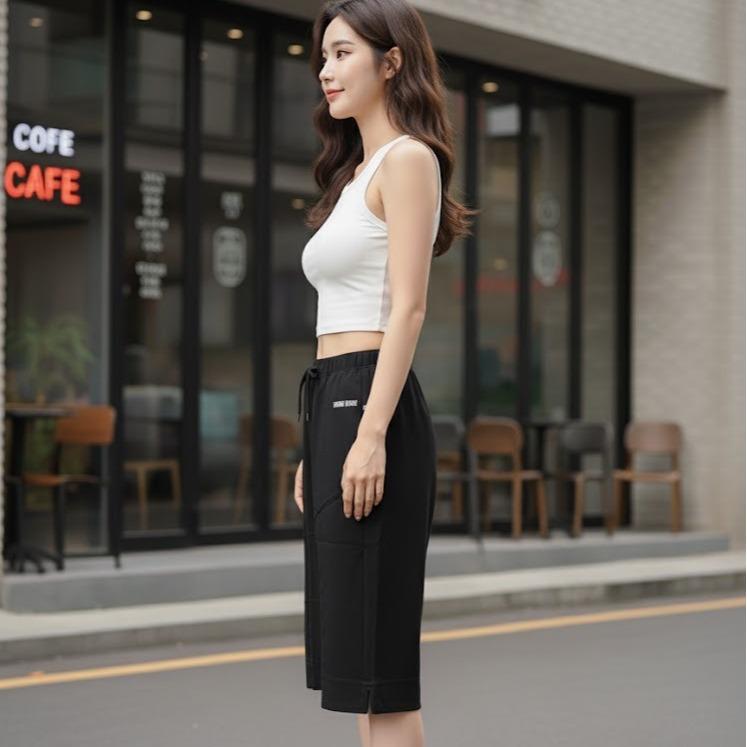 FP23204 Women's Classic Cotton Capri Pants in Plain Black Color