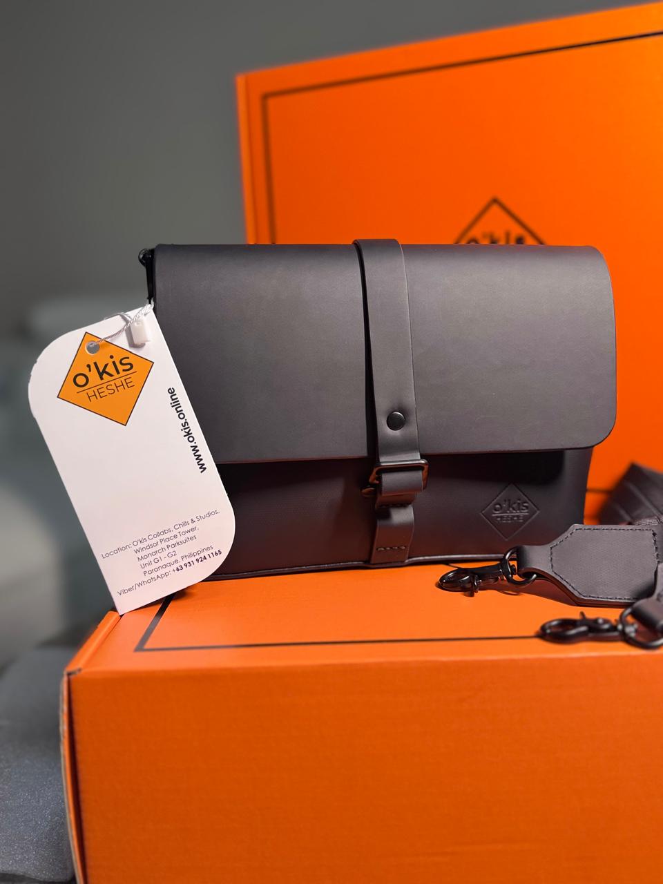 HESHE Okis Bags Collection 240*75*155 Locò Leather Crossbody/Shoulder Bag Black (OK302503-3)