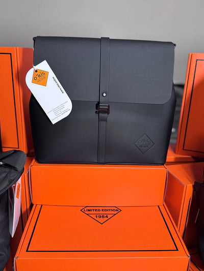 HESHE Okis Bags Collection 350*115*280 Locò Leather Crossbody/Shoulder Bag Black (OK302503-3)