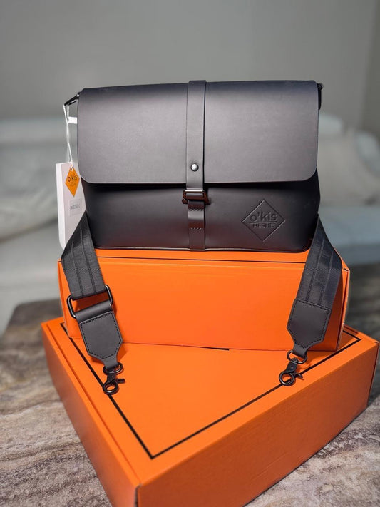 HESHE Okis Bags Collection 300*90*185 Locò Leather Crossbody/Shoulder Bag Black (OK302503-2)
