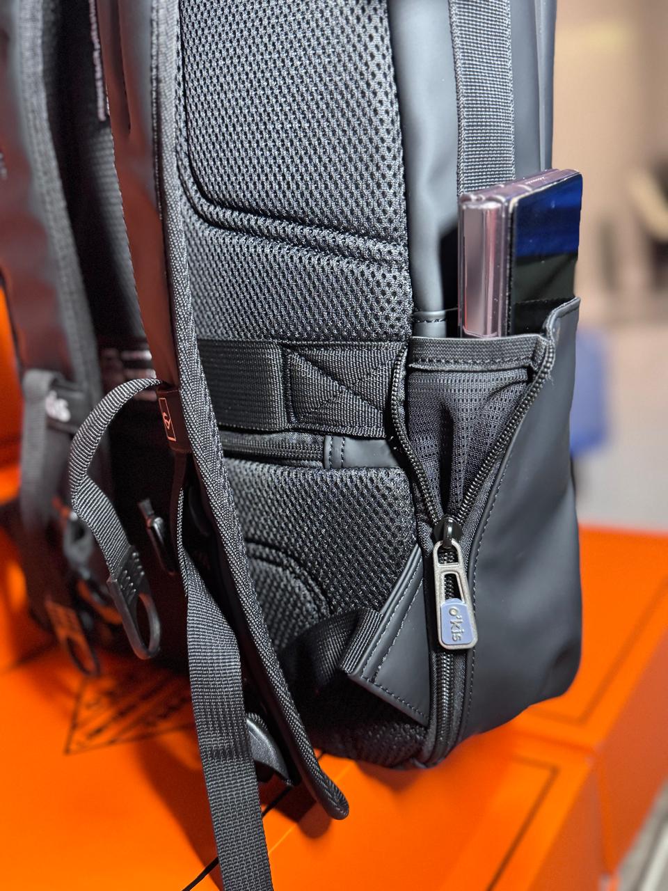 HESHE Okis Bags Collection 320*140*430 Travel Leather Bag Pack Black (OK306688)