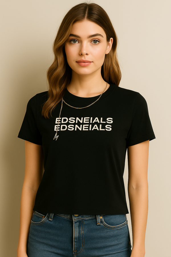 Black Edsneials Necklace Tee