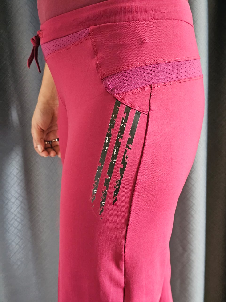 Magenta Capri Pants with Side Stripes and Adjustable Hem