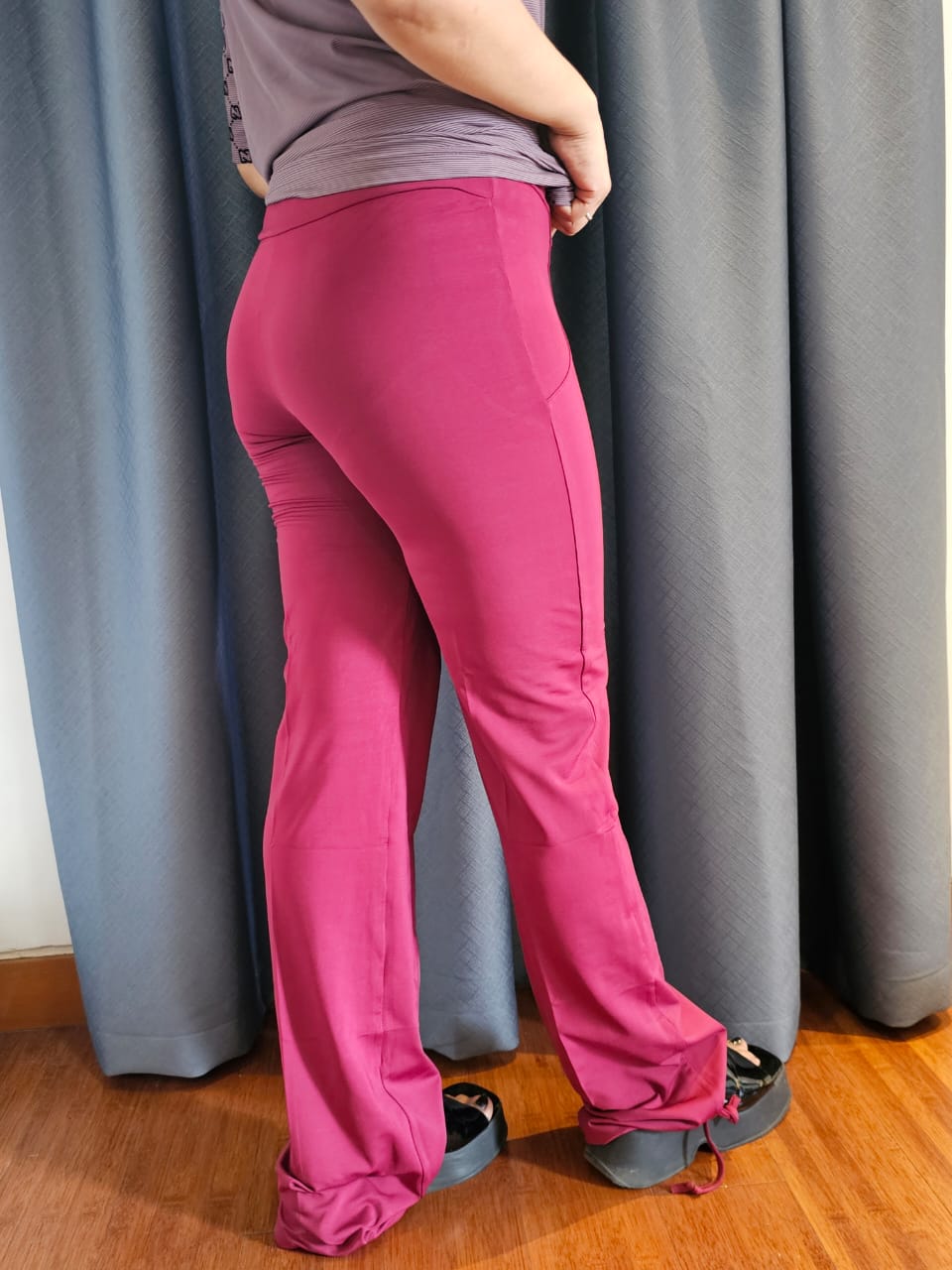 Maroon Flared Pants – Ferry Pure Logo