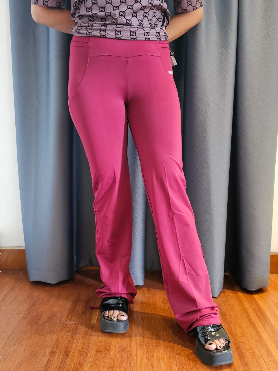 Maroon Flared Pants – Ferry Pure Logo